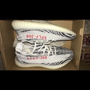 Yeezys Boost 350 V2